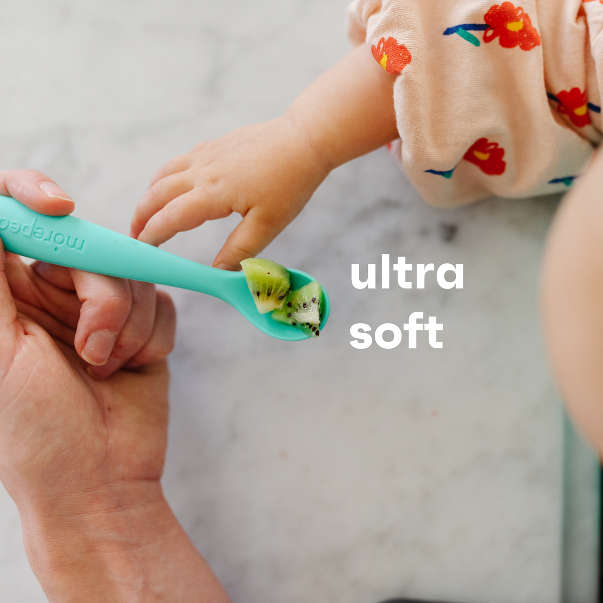 Baby Spoon Made of Silicone, Baby Spoon 4-piece Spoon, Silicone Spoon Baby  Soft, Feeding Spoon Baby BPA Free, Baby Porridge Spoon Long, for Babies and  Toddlers From 4 Months 