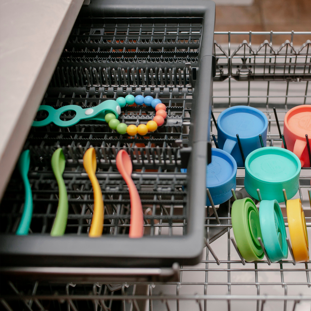 
                  
                    Load image into Gallery viewer, silicone baby spoons, teether, tether, snack cups, bowls and lids in dishwasher
                  
                